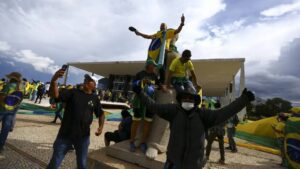 golpe-centrais-sindicais-rejeitam-anistia-a-golpistas-de-8-de-janeiro-bolsonarismo-saudoso-da-ditadura-militar-e-ameaca-a-democracia-foto-marcelo-camargo-abr-tvt-news