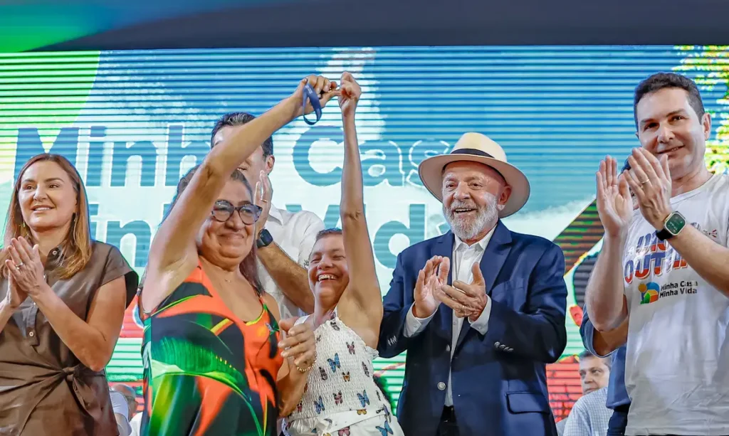 lula-entrega-conjunto-residencial-com-mais-de-mil-moradias-em-belem-o-empreendimento-integra-a-faixa-1-do-programa-habitacional-e-teve-investimento-de-r-97-2-milhoes-foto-ricardo-stuckert-tvt-news