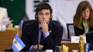 Os deputado promoveram algumas alterações na proposta original, de autoria do gabinete de Milei. O texto do Executivo previa a redução para 13 anos. Foto: Tomaz Silva/ABr