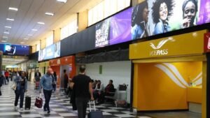 procon-sp-notifica-voepass-e-envia-fiscais-ao-aeroporto-de-congonhas-empresas-devem-informar-como-a-suspensao-dos-voos-foi-comunicada-foto-rovena-rosa-agencia-brasil-tvt-news