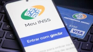 aposentados-e-pensionistas-nao-precisam-ir-ao-banco-para-fazer-prova-de-vida-recadastramento-anual-pode-ser-feito-pelo-site-ou-aplicativo-meu-inss-foto-divulgacao-tvt-news