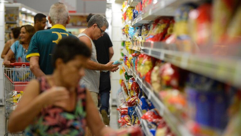 tarifa-zero-dos-alimentos-importados-entra-em-vigor-nesta-sexta-dia-14-serao-11-produtos-alimenticios-que-terao-imposto-de-importacao-zerados-foto-tania-rego-agencia-brasil-tvt-news