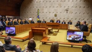saiba-como-sera-o-passo-a-passo-do-julgamento-que-pode-tornar-bolsonaro-reu-primeira-turma-do-stf-decidi-ra-se-aceita-ou-nao-a-denuncia-apresentada-pela-pgr-no-caso-que-investiga-a-tentativa-de-golpe-de-estado-imagem-stf-tvt-news