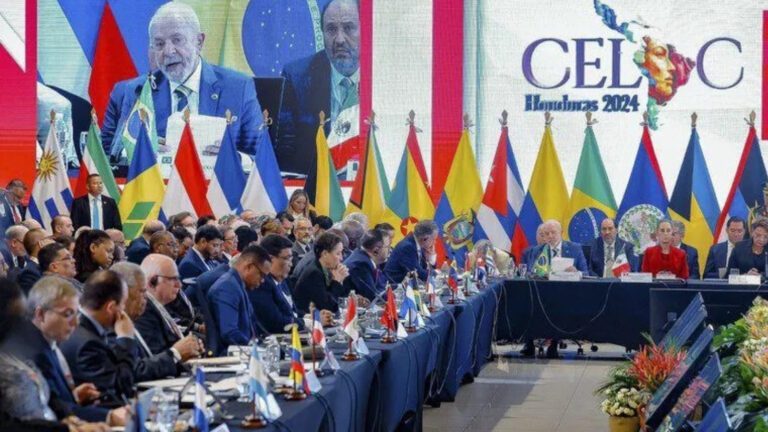 presidente-lula-fala-a-lideres-da-regiao-durante-encontro-de-cupula-em-honduras-foto-agencia-gov-tvt-news