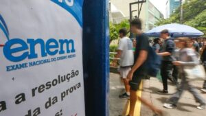 enem-2025-isencao-taxa-comeca-segunda-14-quem-nao-compareceu-aos-dois-dias-de-provas-ano-passado-precisa-justificar-ausencia-para-ter-isencao-na-edicao-de-2025-foto-paulo-pinto-agencia-brasil