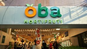 oba-hortifruti-submete-21-funcionarios-a-trabalho-escravo-o-mercado-e-ligado-a-grupo-acusado-de-colocar-21-funcionarios-em-situacoes-degradantes-de-trabalho-foto-oba-hortifruti-divulgacao-tvt-news