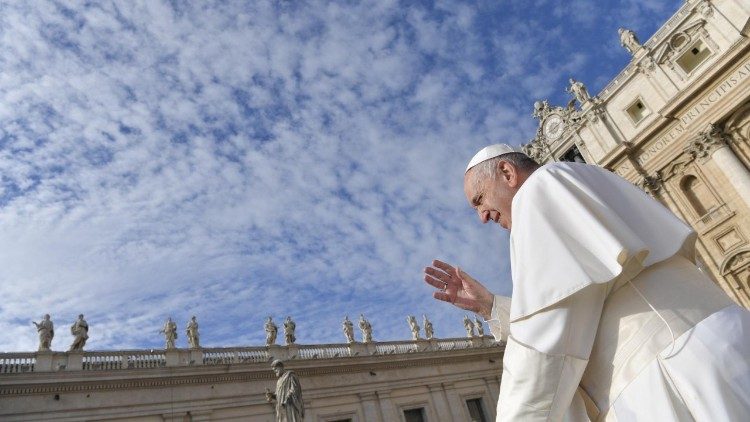 papa-francisco-pede-lapide-simples-em-testamento-testamento-do-papa-francisco-pede-tumulo-simples-e-apenas-com-a-inscricao-franciscus-foto-vatican-news-tvt-news
