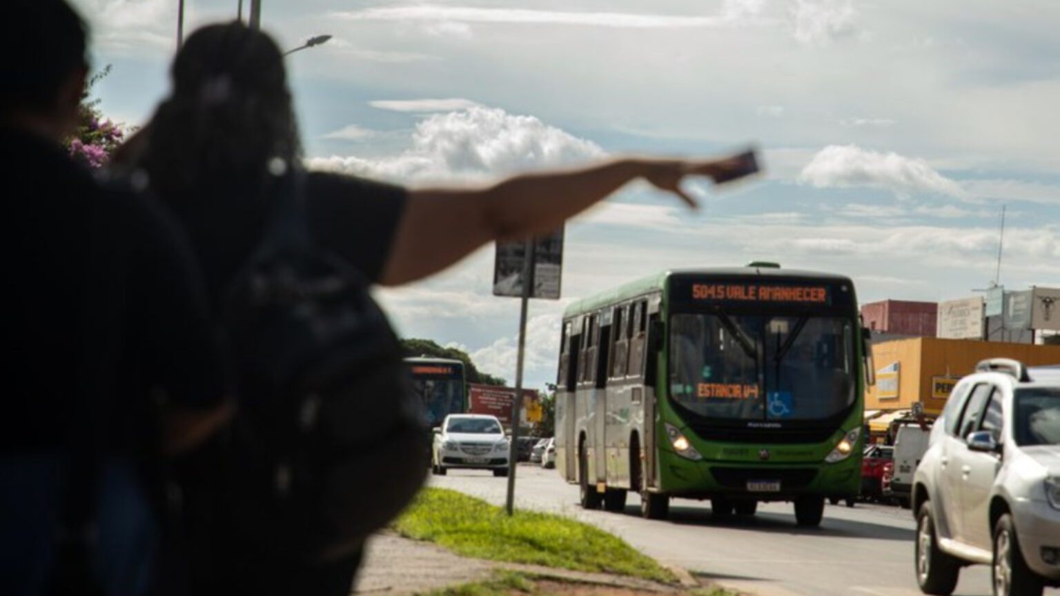 Como pedir o Passe Livre Estudantil e a meia tarifa no transporte em ...