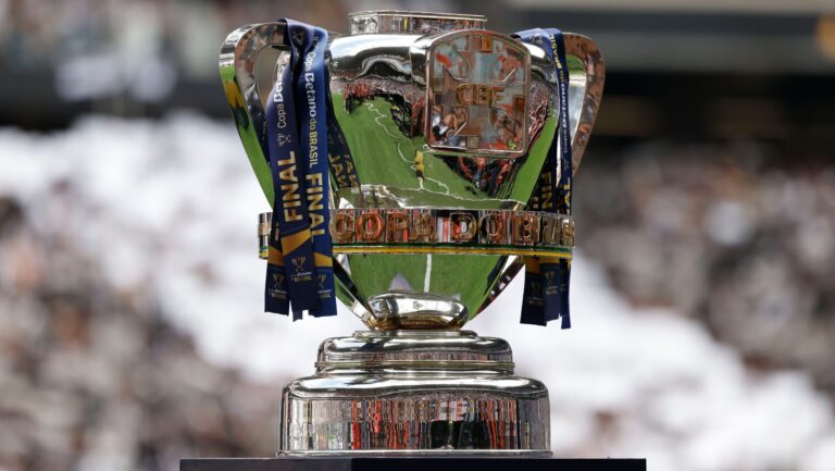 taca-copa-do-brasil-credito-rafael-ribeiro-cbf-tvt-news