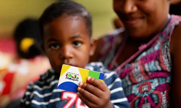 bolsa-familia-maio-comeca-a-ser-pago-segunda-19-pagamento-em-localidades-de-sete-estados-sera-unificado-foto-lyon-santos-mds-tvt-news