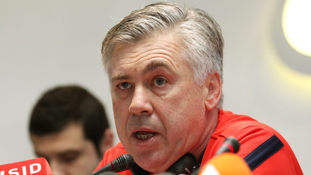 quem-e-carlo-ancelotti-novo-tecnico-da-selecao-carlo-ancelotti-treina-o-brasil-ate-o-fim-da-copa-do-mundo-de-2026-foto-doha-stadium-plus-qatar-wikimedia-commons