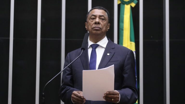 camara-vai-ampliar-numero-de-deputados-federais-de-513-para-531-damiao-feliciano-relator-do-projeto-foto-bruno-spada-camara-dos-deputados-tvt-news
