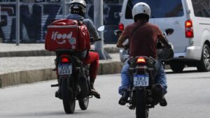 Da Redação 18 mais-de-32-milhoes-sao-autonomos-informais-ou-trabalham-sem-carteira-plataformizacao-representou-precarizacao-do-trabalho-foto-fernando-frazao-agencia-brasil-tvt-news