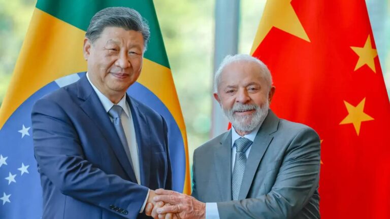 brasil-e-china-devem-fechar-16-acordos-em-nova-visita-de-lula-a-pequim-lista-de-acordos-e-prolifica-e-variada-ressalta-diplomata-foto-ricardo-stuckert-pr-tvt-news