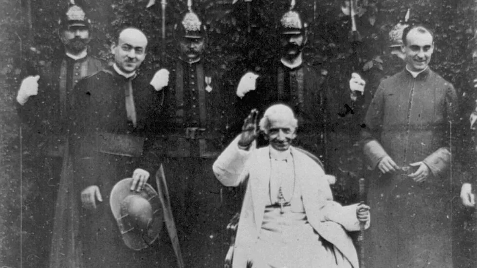 Quem foi Leão XIII, o último papa Leão antes do novo Papa 2 quem-foi-leao-xiii-o-ultimo-papa-leao-antes-do-novo-papa-papa-leao-xiii-por-vittorio-calcina-esta-imagem-esta-disponivel-na-divisao-de-gravuras-e-fotografias-da-biblioteca-do-congresso-dos-estados-unidos-via-wikimedia-commons-tvt-news