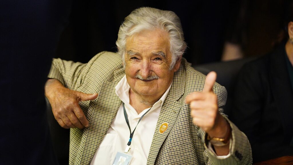 Morre Pepe Mujica aos 89 anos 5 pepe-mujica-jose-alberto-pepe-mujica-cordano-e-um-politico-da-esquerda-da-america-latina-e-agricultor-uruguaio-foi-presidente-do-uruguai-entre-2010-e-2015-apos-deixar-a-presidencia-foi-senador-de-marco-de-2015-ate-agosto-de-2018-foto-wikimedia-commons-tvt-news