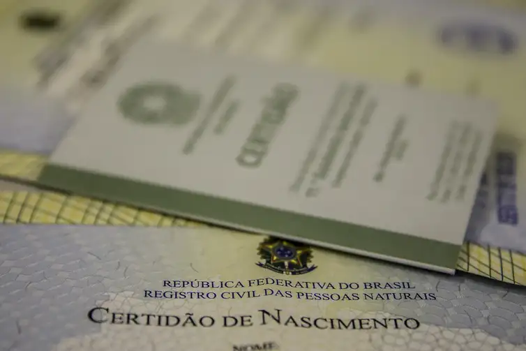 Sub-registro de nascimento cai para 1,05% em 2023, o menor desde 2015 3 nascimento sub-registro