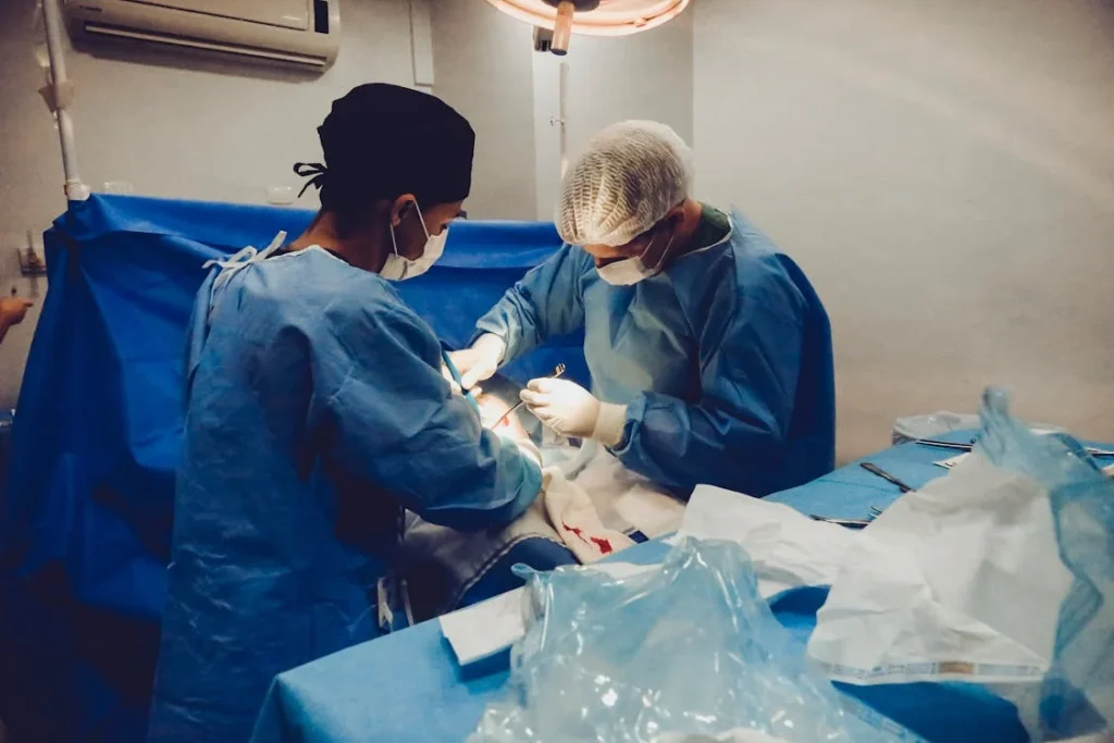Cirurgia bariátrica: veja novas regras que incluem adolescentes 2 cirurgia-bariatrica-cfm-amplia-regras-e-inclui-adolescentes-resolucao-da-cfm-define-regras-de-hospitais-para-fazer-cirurgia-bariatrica-imagem-pexels-tvt-news