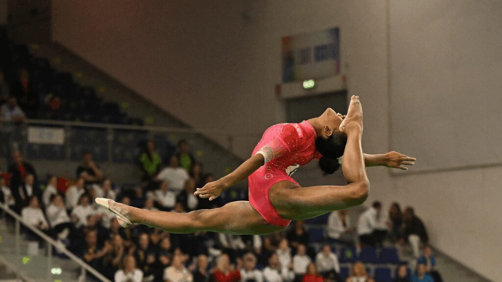 Julia Coutinho é ouro no solo em etapa da Copa do Mundo de Ginástica 1 apresentacao-de-julia-coutinho-recebeu-a-nota-de-13100-pontos-foto-filippo-tomasi-cbg