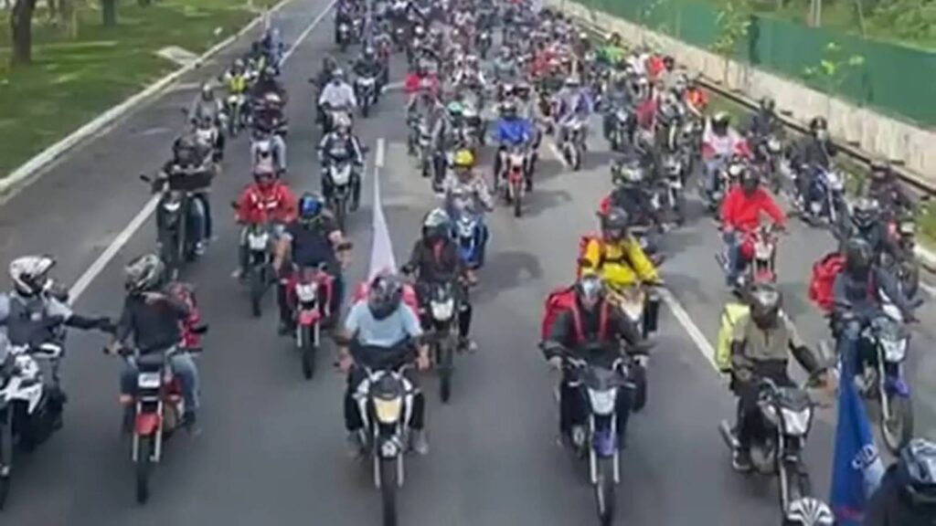 sp-motofretistas-fazem-ato-contra-pejotizacao-no-dia-do-trabalhador-entregadores-nao-sao-pj-somos-trabalhadores-dizem-manifestantes-foto-sindimotosp-divulgacao