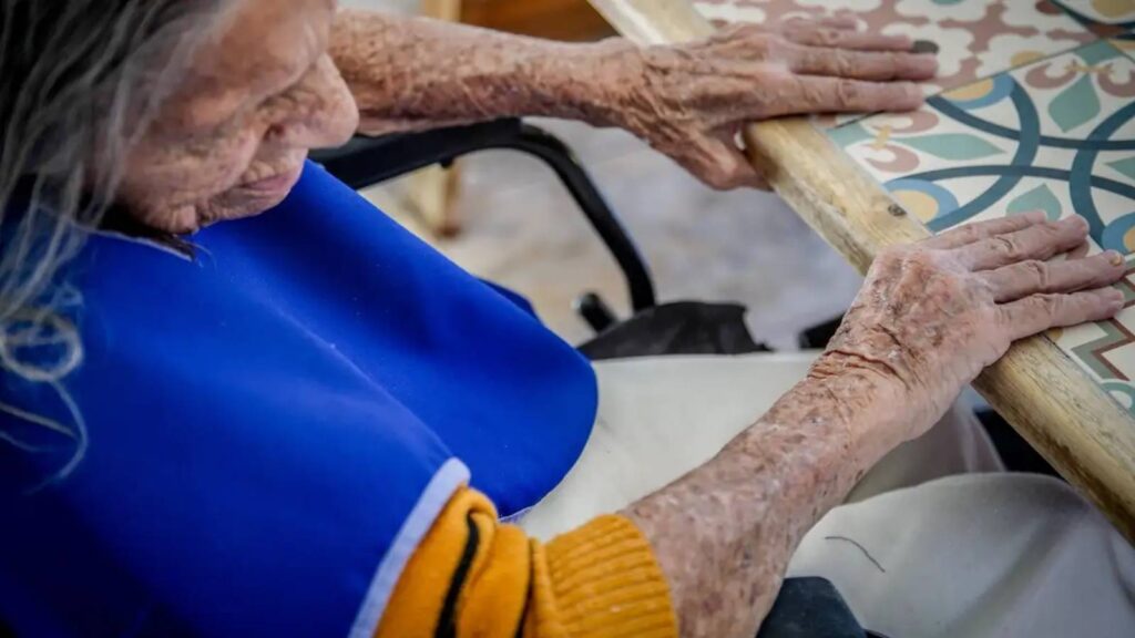 saude-amplia-tratamento-para-casos-graves-de-alzheimer-no-sus-nos-estagios-graves-o-cuidado-precisa-ser-ainda-mais-presente-ressalta-ministerio-foto-rafa-neddermeyer-agencia-brasil-tvt-news