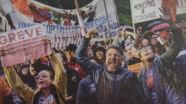 Professores da rede pública de SP fazem greve na sexta, 9 1 professores-da-rede-publica-de-sp-fazem-greve-na-sexta-9-na-pauta-dos-professores-da-rede-estao-climatizacao-das-escolas-e-atribuicao-de-aulas-mais-justa-e-transparente-foto-apeoesp-tvt-news