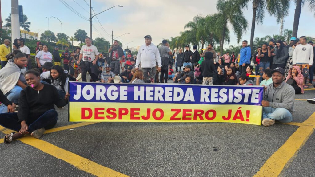 protestos-moradia-reprimidos-pm-sao-paulo-a-ocupacao-jorge-hereda-foi-formada-durante-a-pandemia-de-covid-19-e-hoje-abriga-cerca-de-800-familias-foto-benedito-barbosa-arquivo-pessoal-tvt-news