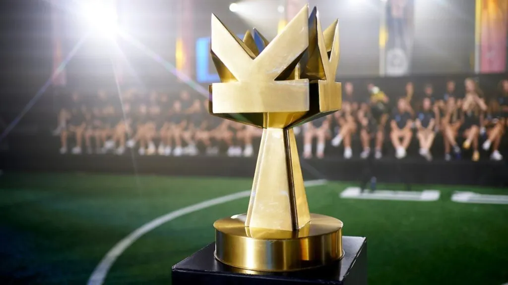 Taça-da-Kings-League-Foto-kingsleague-pro-tvt-news