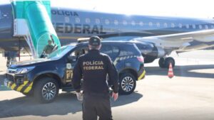 TVTNews 23 pf-governo-celebra-prisao-tuta-pcc-foto-policia-federal-tvt-news