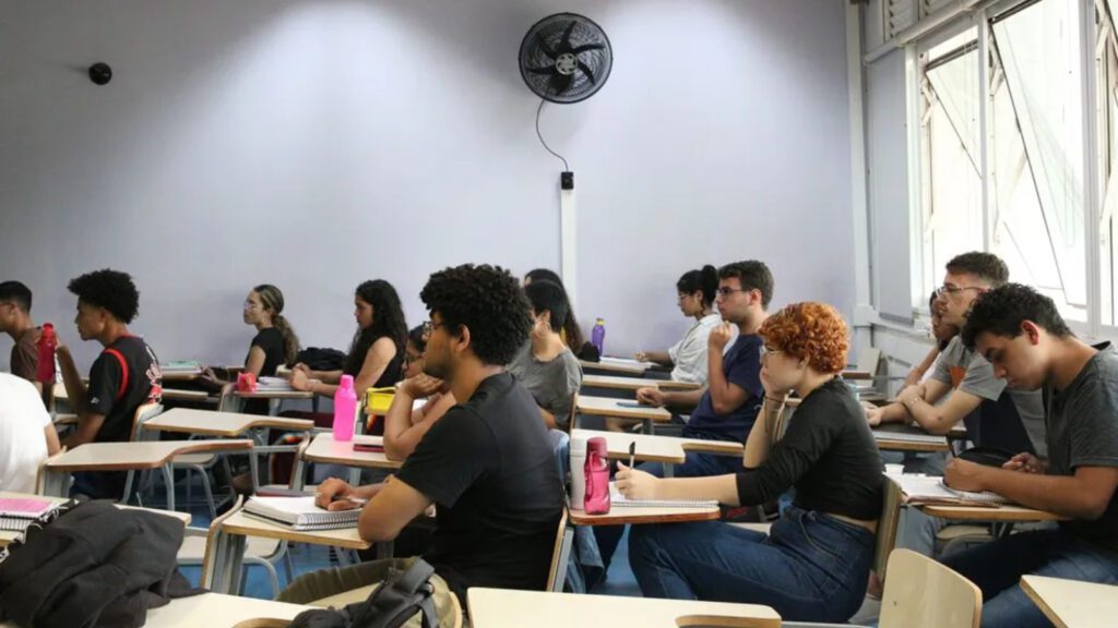 vestibulinho-etec-2025-datas-de-inscricao-e-provas-as-provas-serao-aplicadas-em-6-de-julho-domingo-as-13h30-foto-rovena-rosa-agencia-brasil