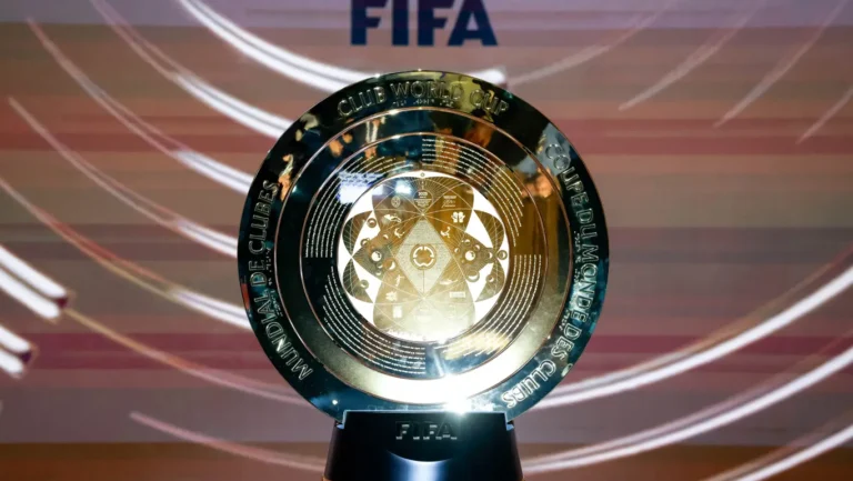 Troféu-do-Mundial-de-Clubes-da-FIFA-2025.-Foto:-FIFA-Tvt-news