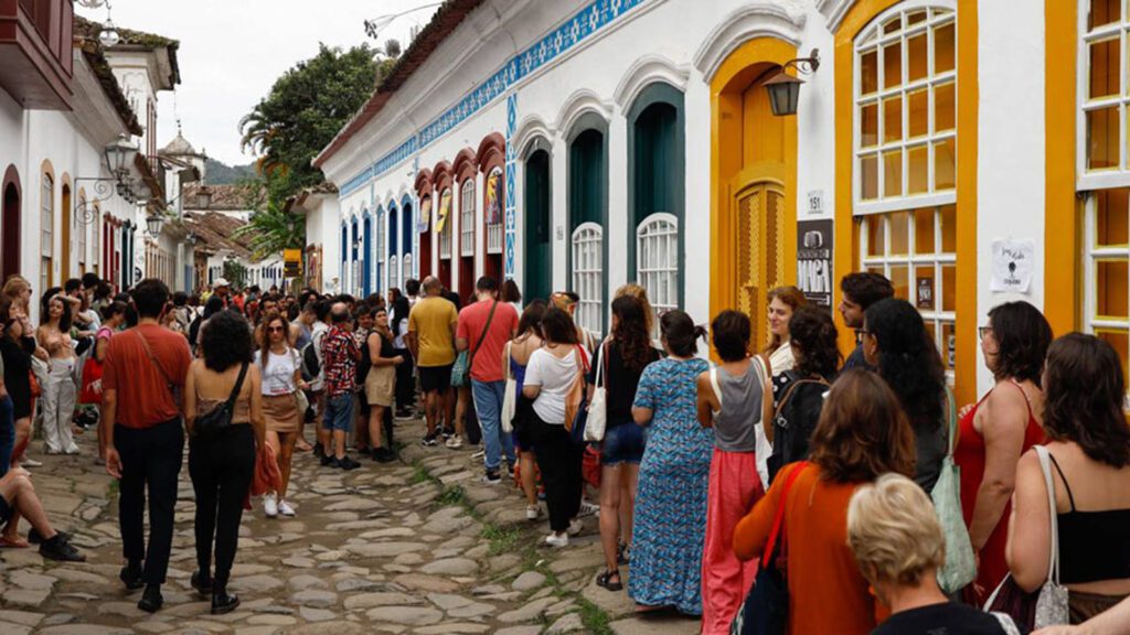 flip-homenageia-leminski-mesas-marina-silva-arnaldo-antunes-paraty-homenagem-reproducao-tvt-news