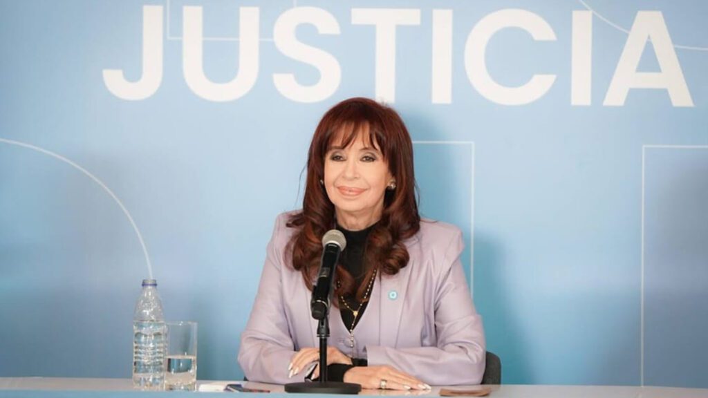 suprema-corte-argentina-determina-prisao-cristina-kirchner-segunda-vez-presidente-argentina-condenado-reproducao-instagram