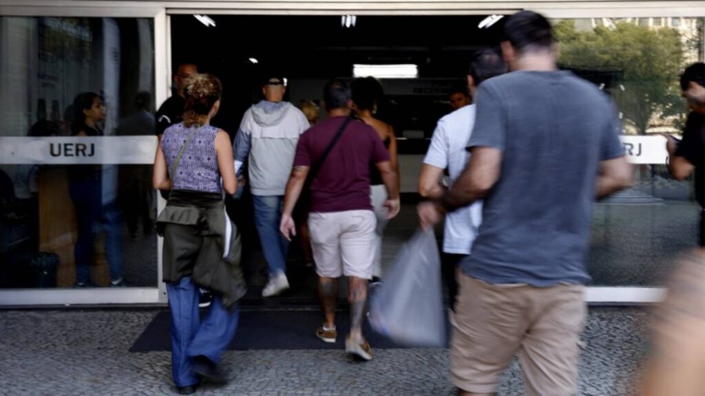sites-criminosos-simulam-inscricoes-de-concursos-publicos-quem-comete-fraudes-esta-sujeito-a-pena-de-reclusao-de-4-a-8-anos-e-multa-foto-tania-rego-agencia-brasil-tvt-news