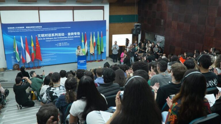 brics-promove-dialogo-das-civilizacoes-dialogo-das-civilizacoes-reune-mais-de-300-participantes-da-china-do-brasil-da-russia-da-africa-do-sul-e-da-india-no-rio-de-janeiro-foto-agencia-brasil-china-tvt-news