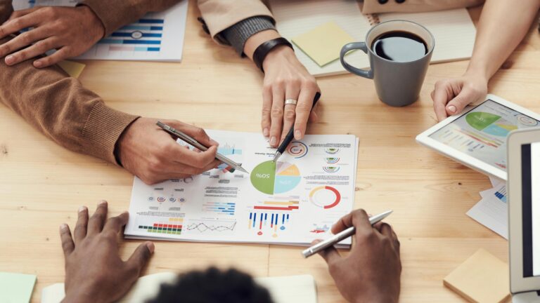 quando-a-estrategia-e-maior-que-o-orcamento-o-que-parecia-apenas-mais-uma-campanha-de-interior-acabou-se-transformando-em-um-case-vencedor-de-um-dos-principais-premios-internacionais-de-marketing-politico-foto-pexels-tvt-news