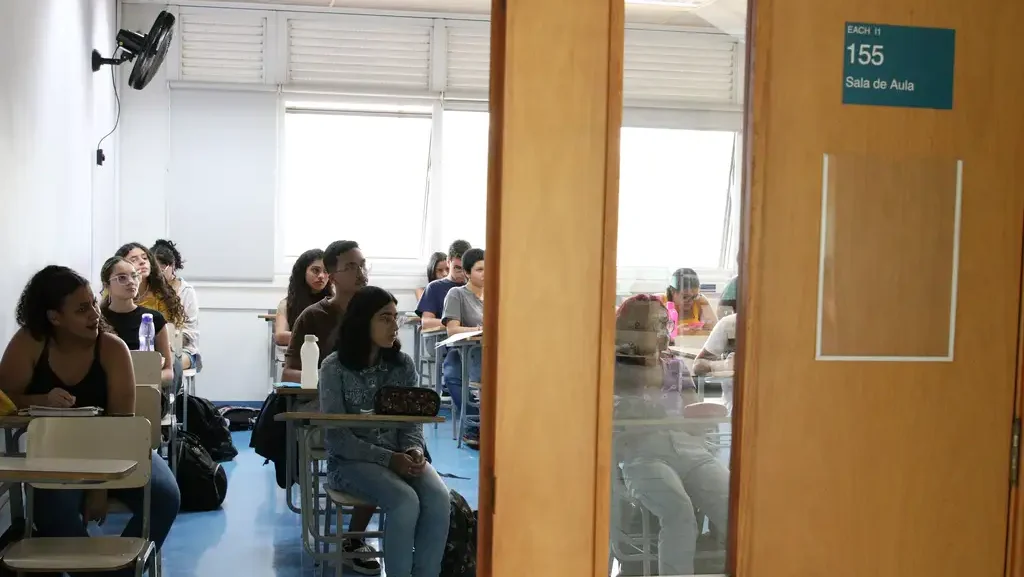 vestibular-o-que-mais-cai-na-fuvest-unesp-e-unicamp-prepare-se-para-o-vestibular-veja-quais-assuntos-sao-mais-cobrados-nas-provas-da-fuvest-unesp-e-unicamp-foto-rovena-rosa-agencia-brasil-tvt-news