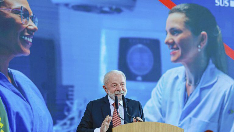 e-medico-saiba-como-conseguir-bolsa-de-residencia-iniciativa-quer-reduzir-tempo-de-espera-por-atendimento-com-foco-nas-regioes-mais-desassistidas-do-pais-foto-ricardo-stuckert-pr-tvt-news