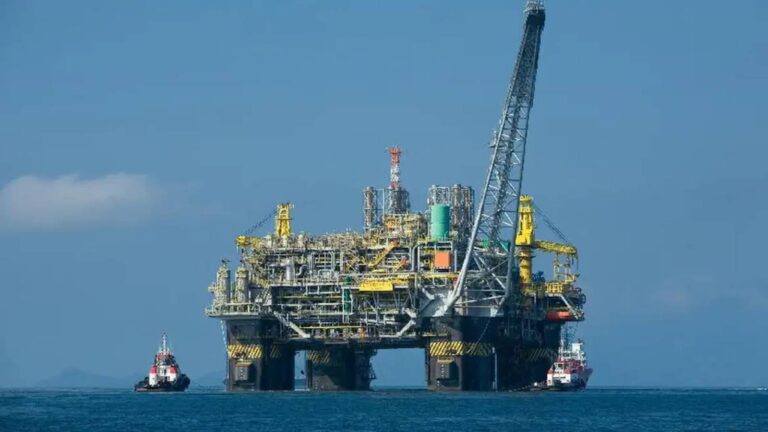 projeto-que-altera-regime-de-partilha-do-pre-sal-e-retrocesso-projeto-enfraquece-a-petrobras-e-reduz-participacao-do-estado-alertam-petroleiros-foto-divulgacao-petrobras-tvt-news