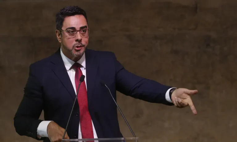 juiz-da-lava-jato-no-rio-marcelo-bretas-foi-condenado-a-aposentadoria-compulsoria-juiz-da-lava-jato-no-rio-marcelo-bretas-foto-tomaz-silva-agencia-brasil-tvt-news