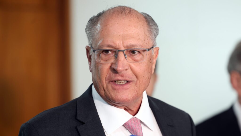 pix-para-todos-dizem-meta-apple-google-e-visa-para-alckmin-geraldo-alckmin-e-presidente-em-exercicio-enquanto-lula-esta-no-chile-em-reuniao-pela-democracia-foto-valter-campanato-agencia-brasil-tvt-news