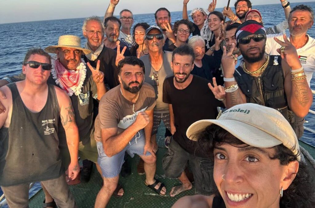 Flotilha pela Liberdade perde contato com Handala 1 21-ativistas-bordo-handala-flotilha-pela-liberdade-divulgacao-tvt-news