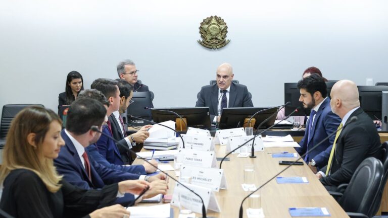 audiencia-no-stf-termina-sem-acordo-sobre-iof-tvt-news