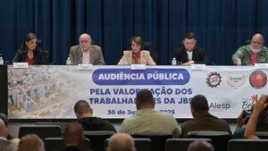 professora-bebel-denuncia-violacoes-trabalhistas-na-jbs-e-cobra-providencias-o-que-aconteceu-aqui-hoje-foi-dar-voz-a-quem-sofre-calado-todos-os-dias-disse-a-deputada-foto-divulgacao-tvt-news
