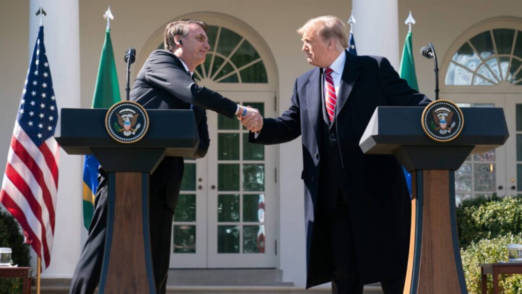 itamaraty-convoca-diplomata-dos-eua-apos-apoio-a-bolsonaro-ministerio-considerou-a-nota-grave-e-anormal-foto-embaixada-eua-tvt-news
