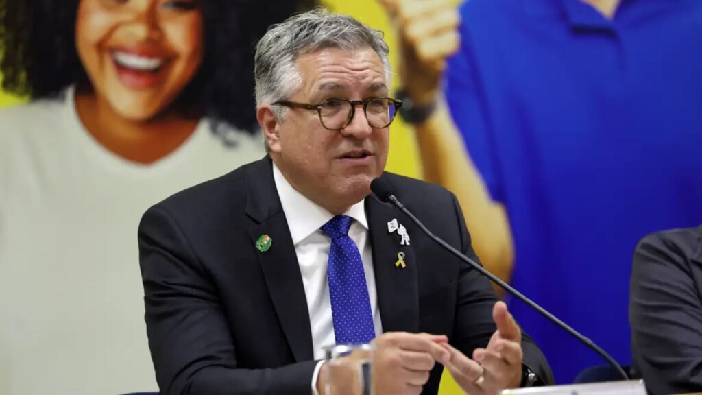 brasil-reduz-mortalidade-hepatites-boletim-alexandre-padilha-valter-campanato-agencia-brasil-tvt-news