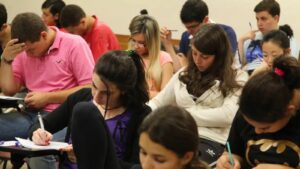 cnu-2025-tabela-cargos-enem-dos-concursos-marcos-santos-usp-imagens-tvt-news