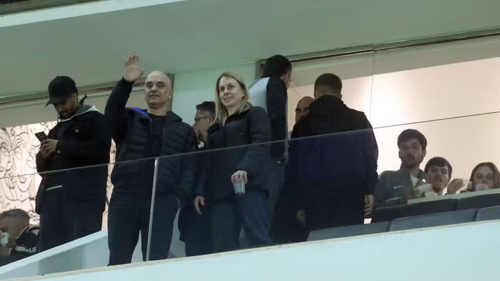 moraes-aparece-tranquilo-em-jogo-do-corinthians-tvt-news