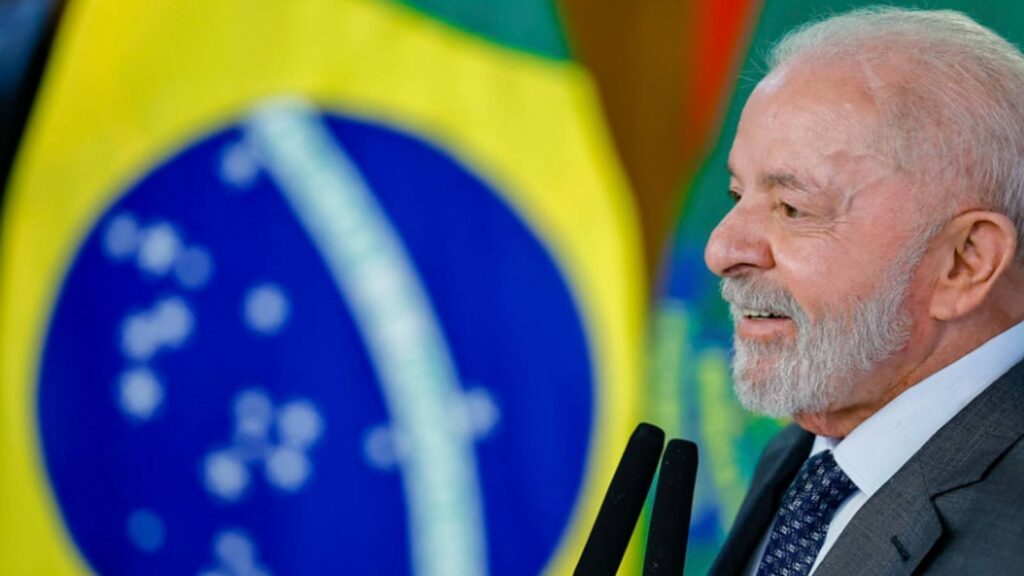 lula-anuncia-comite-para-adocao-de-medidas-de-protecao-da-economia-grupo-sera-criado-por-meio-do-decreto-de-regulamentacao-da-lei-de-reciprocidade-economica-foto-ricardo-stuckert-pr-tvt-news