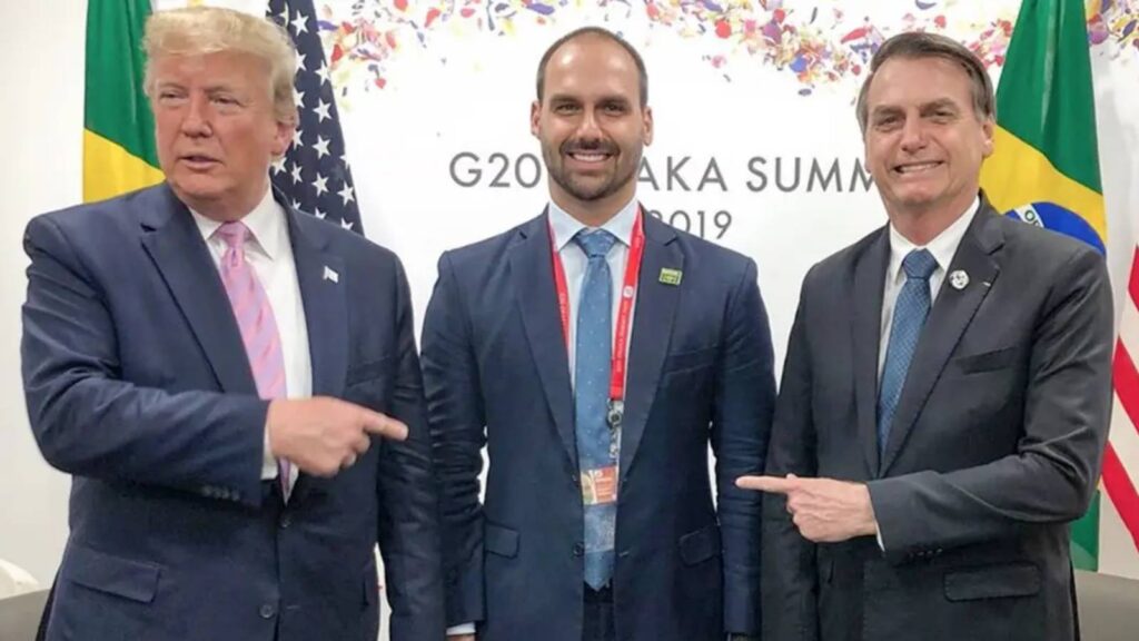 empresariado-esta-irritado-com-os-bolsonaro-afirma-colunista-empresarios-consideram-que-o-cla-esta-rifando-o-brasil-foto-divulgacao-tvt-news